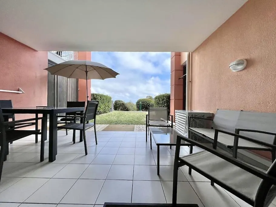 Appart Vue Mer Et Esterel-Piscine Saint-Raphael  0*, Saint-Raphael (Var)