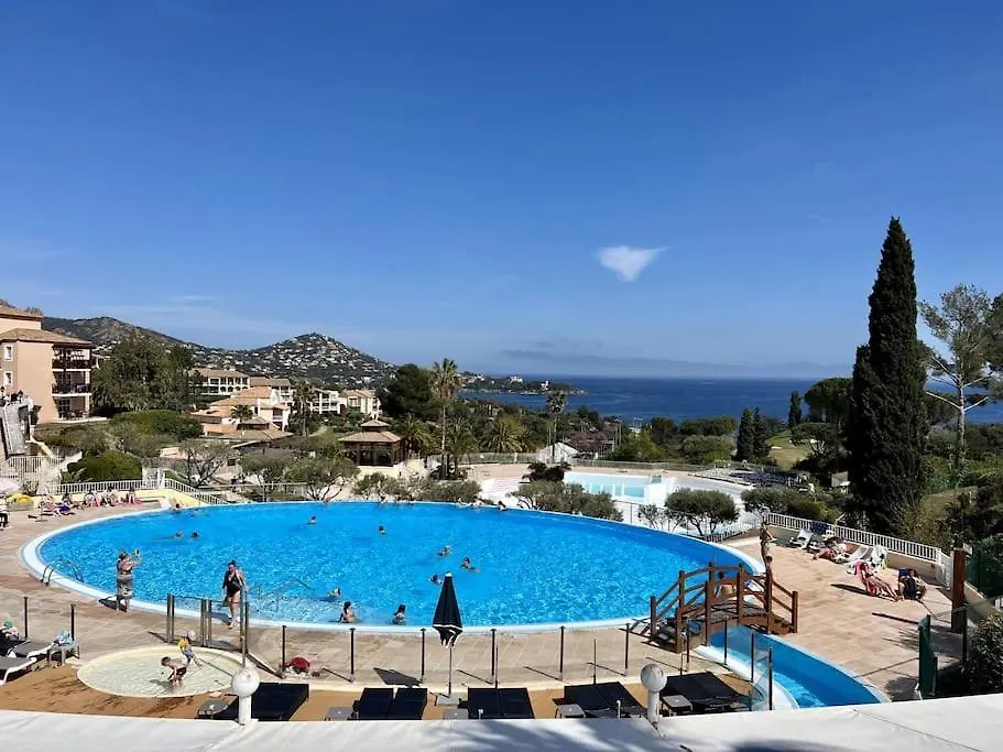 Appart Vue Mer Et Esterel-Piscine Saint-Raphael